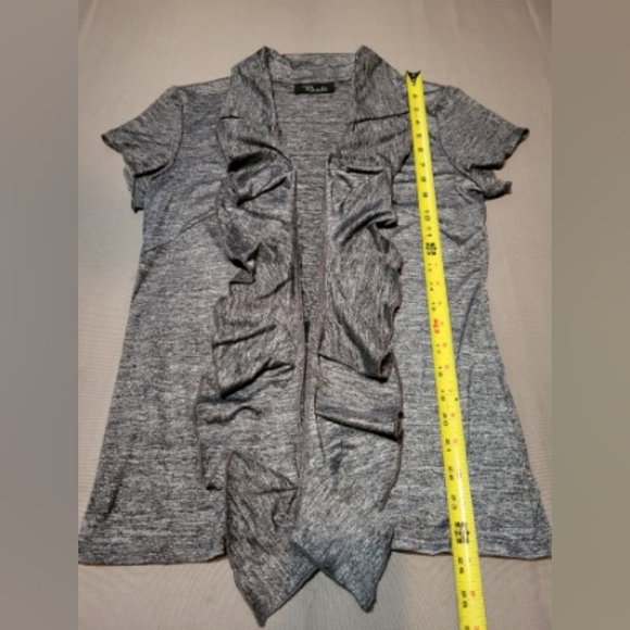 Bali Grey Ruffled Short Sleeved Open Blazer Blouse 🌿 Size Medium - Picture 5 of 6